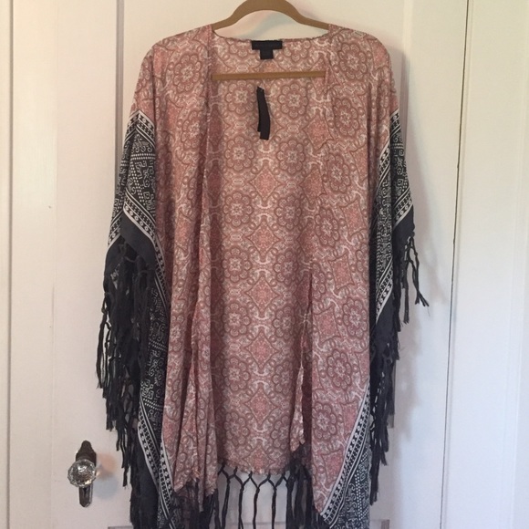 Steve Madden Other - Steve Madden cover up