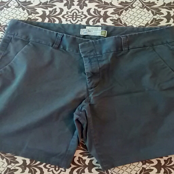 Old Navy khaki shorts