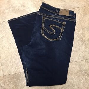 ⬇️ Silver Suki Jeans