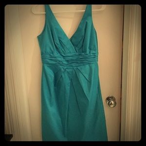 Beautiful teal V-neck (formal) dress