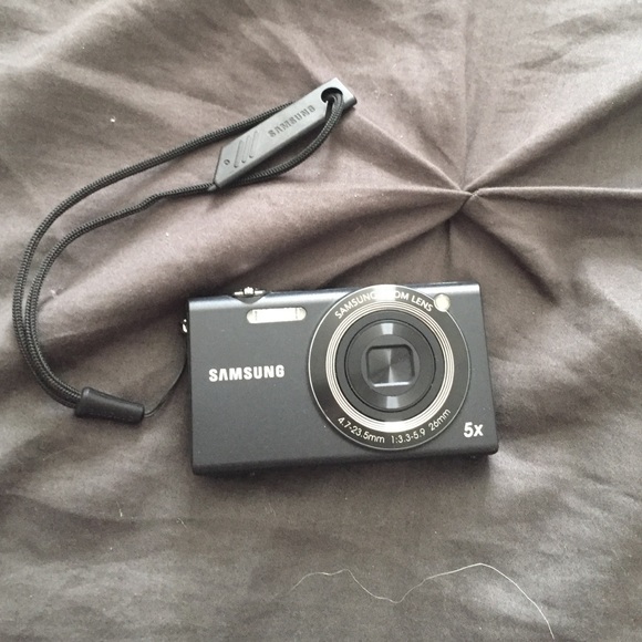 Samsung digital camera.