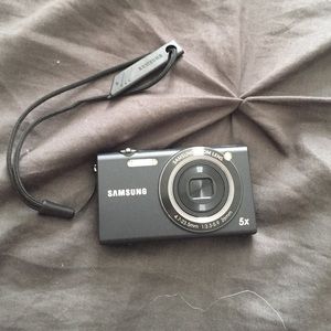 Samsung digital camera.