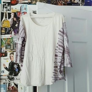 We The Free 3/4 tye dyed shirt