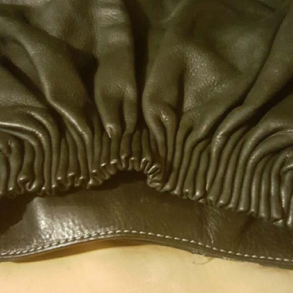 Leather bag - Picture 4 of 4