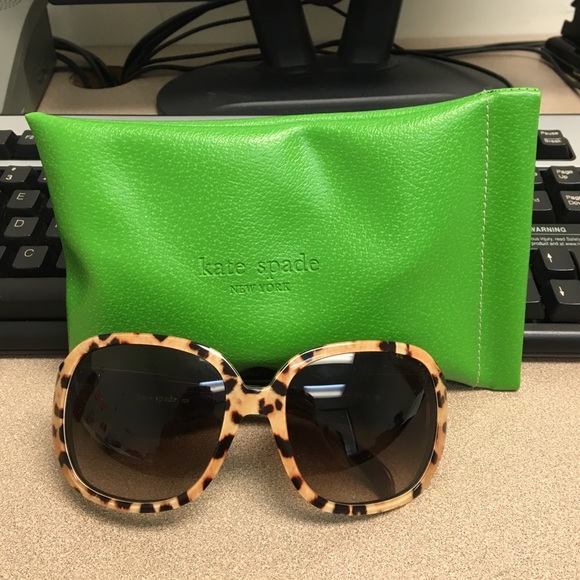 SOLD!!!   Authentic Kate spade cheetah glasses