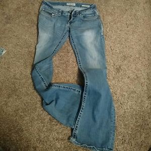 Jeans size 27 short