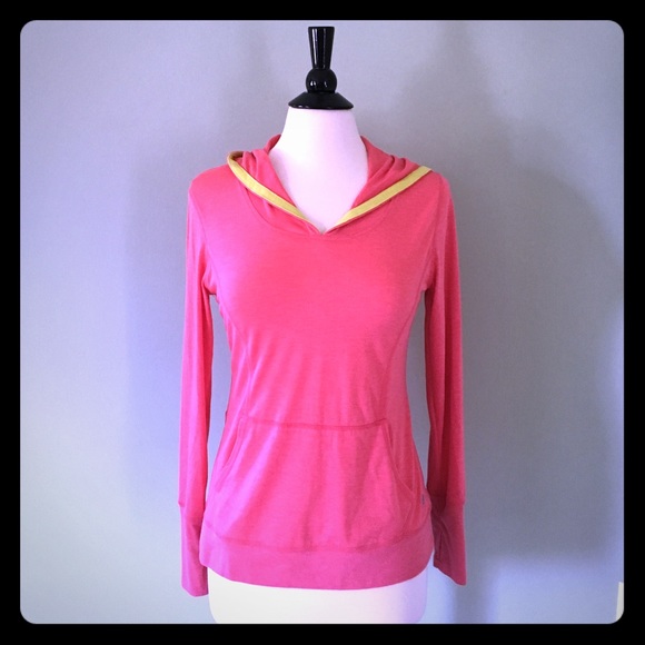 💐Marika Pink Pullover Hoodie Size Small💐