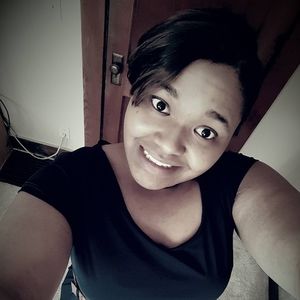 Meet your Posher, Shanequa