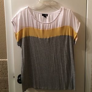 Grey, yellow and white cap sleeve top