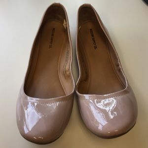 Size 9 synthetic patten leather nude ballet flats