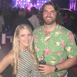 Meet your Posher, Caroline