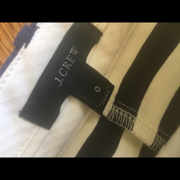 Jcrew striped skirt, size 0, NWOT - Picture 3 of 3