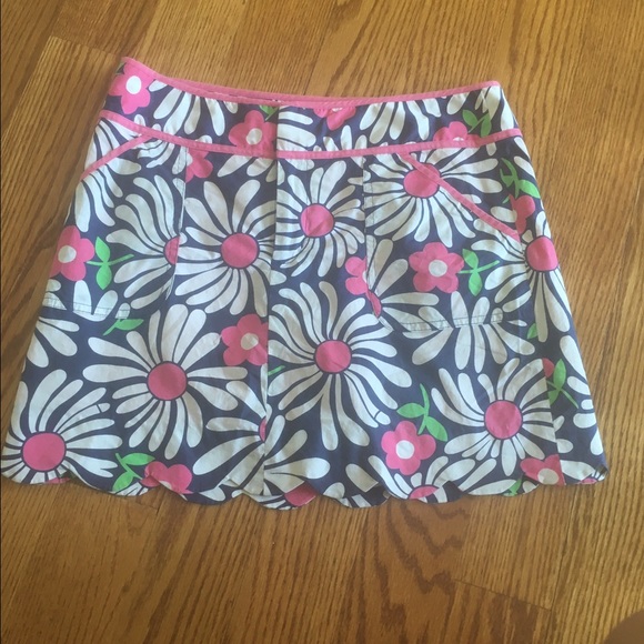Flower patterned lily skirt