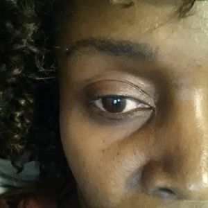 Meet your Posher, Aisha