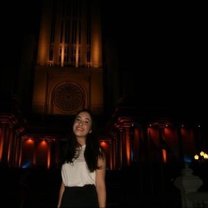 Meet your Posher, Olivia