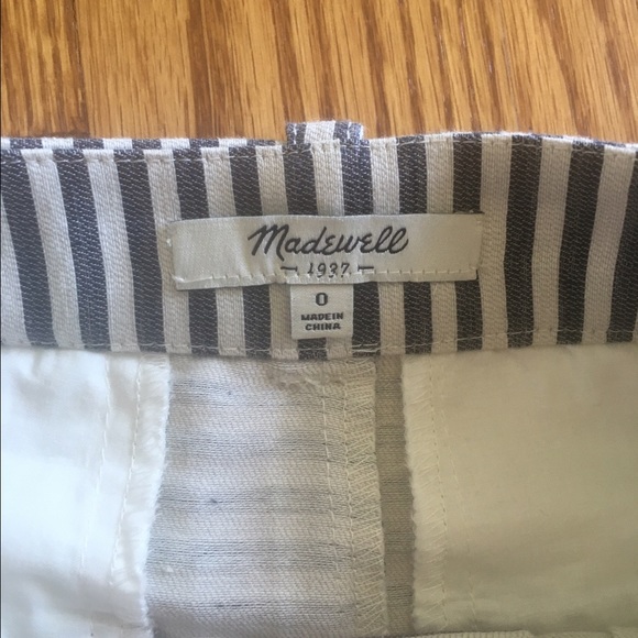 Madewell navy and white pin striped skirt - Picture 2 of 2