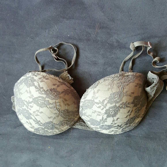 Bra - Picture 2 of 2