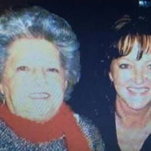 Meet your Posher, Deborah