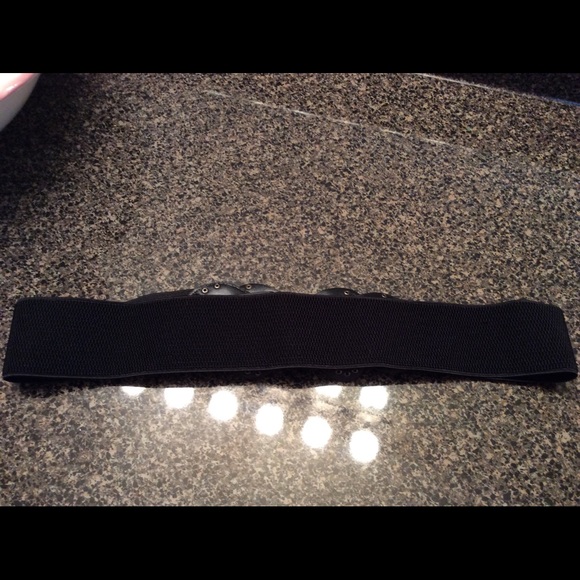 Belt - Picture 2 of 4