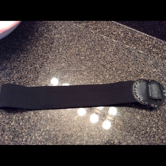 Belt - Picture 3 of 4
