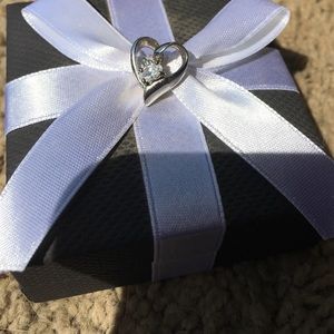 Diamond heart pendant
