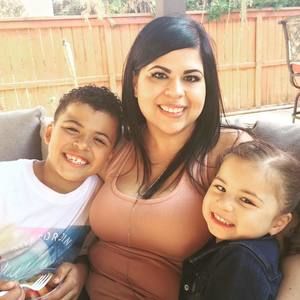 Meet your Posher, Stefanie