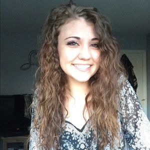 Meet your Posher, Haley