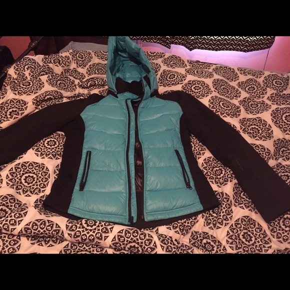 Teal Halifax Traders Down Jacket!