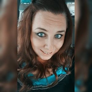 Meet your Posher, Christy