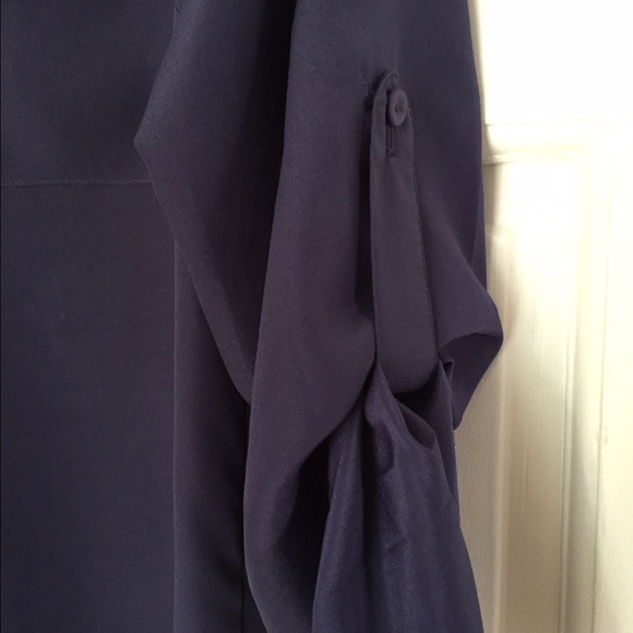 Navy blue rayon loose button down - Picture 2 of 4