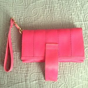 Pink Harvey's Seatbelt Wallet!
