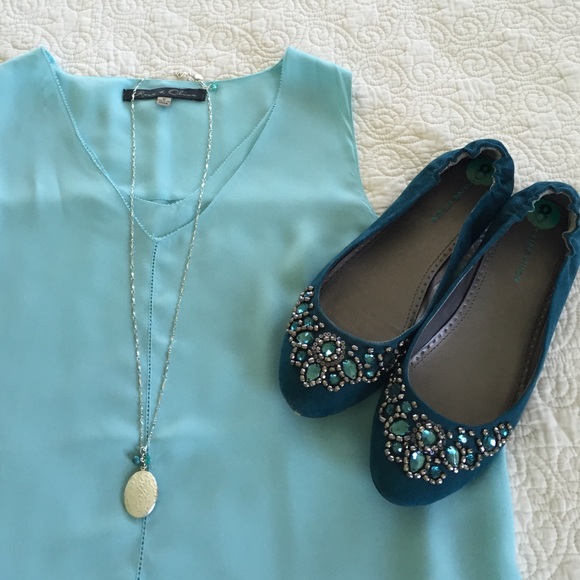 SLEEVELESS DRESS Top🎉SOLD🎉