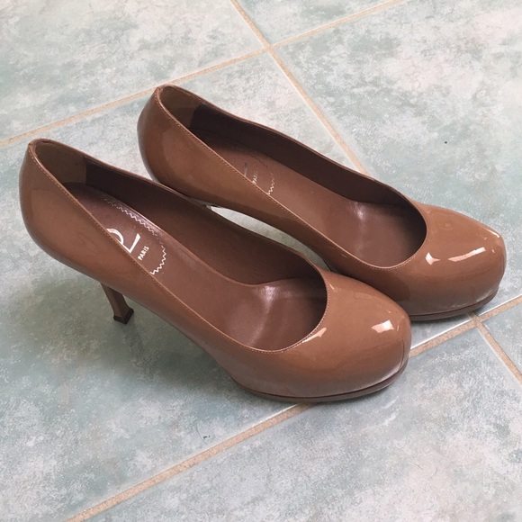 Yves Saint Laurent tribtoo