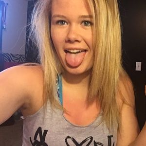 Meet your Posher, Kaylee