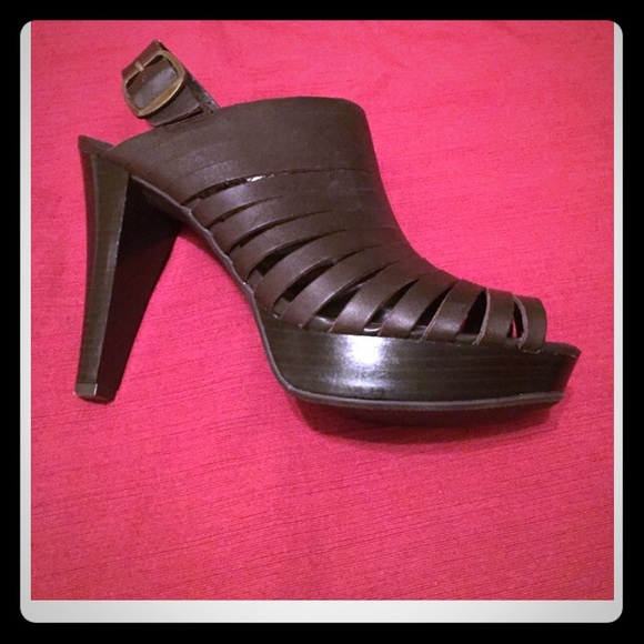 Super sexy chocolate brown platform heels