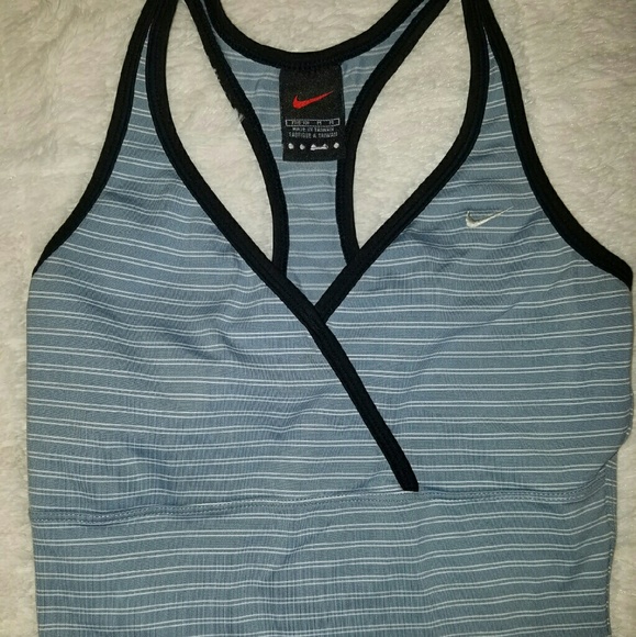 NIKE Workout tank