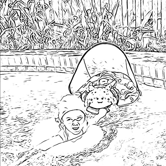 Meet your Posher, Laura - Picture 1 of 1