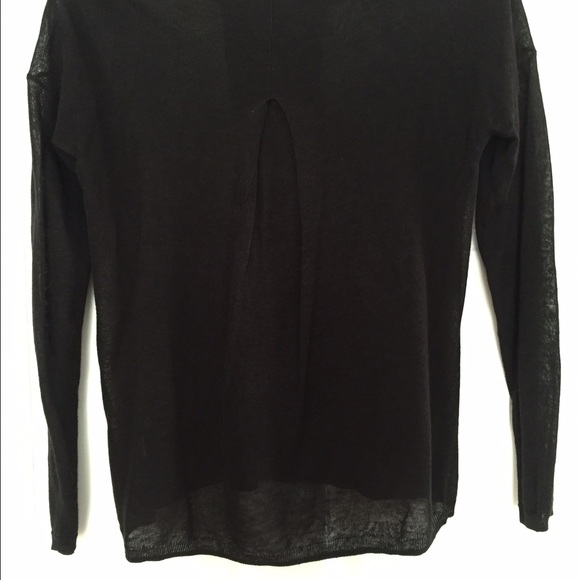 Lightweight, linen blend sweater - Picture 3 of 4