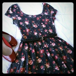 Floral Skater Dress - EUC