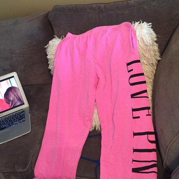 Vs pink sweatpants
