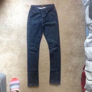 Deener Jeans