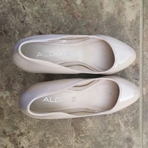 Aldo nude pumps size 6