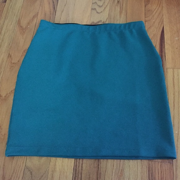 Forever 21 Dresses & Skirts - Turquoise forever 21 skirt