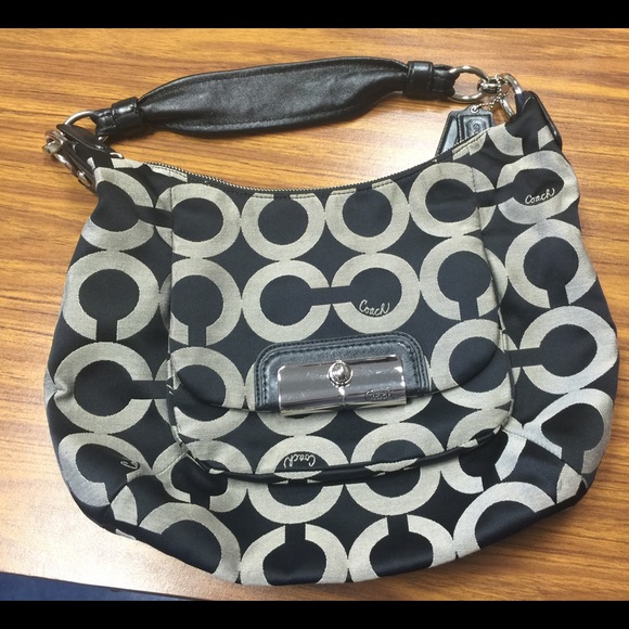 Coach shoulder bag