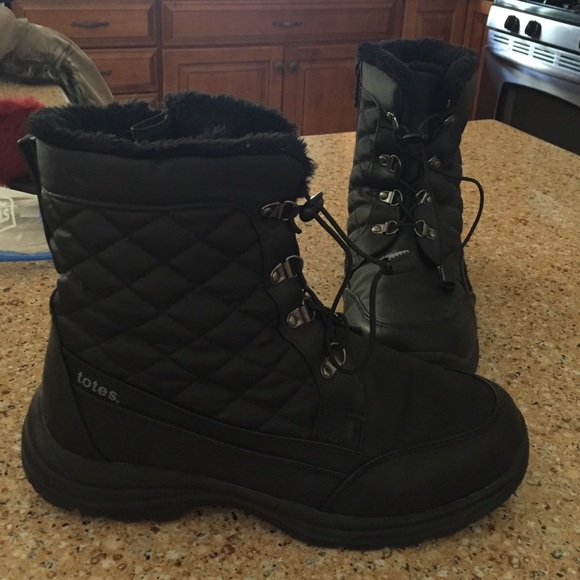 Totes Wide Width Boots