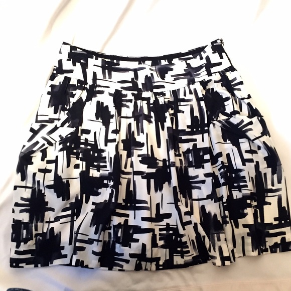 The Limited Dresses & Skirts - Skirt with pockets