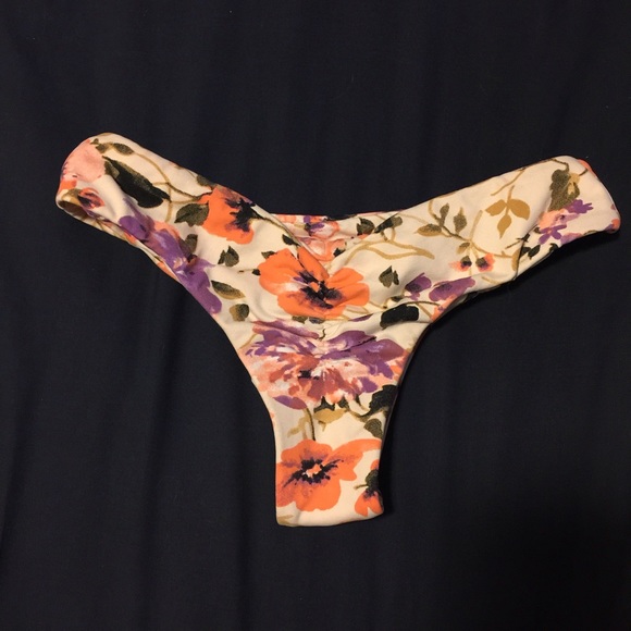 Midori Peony Seamless Brayden