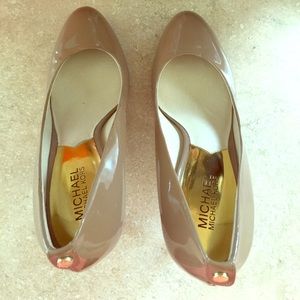 A little bit too big for me. I'm about a 9.5.