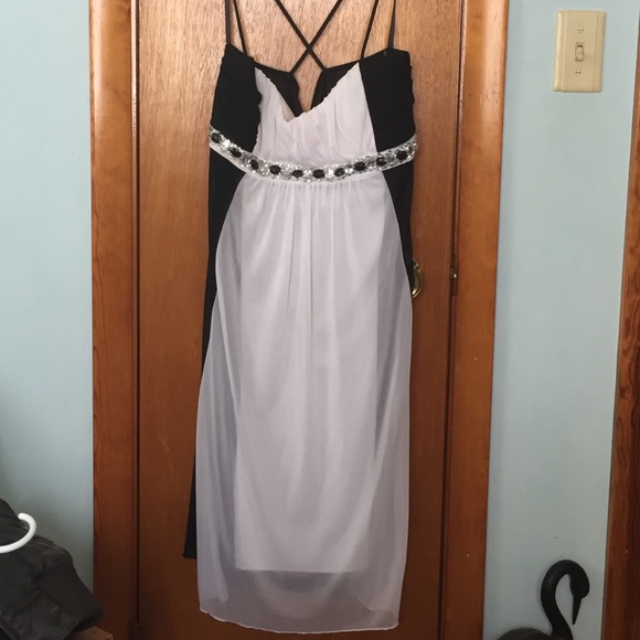 Black and White Empire Wasted Dress