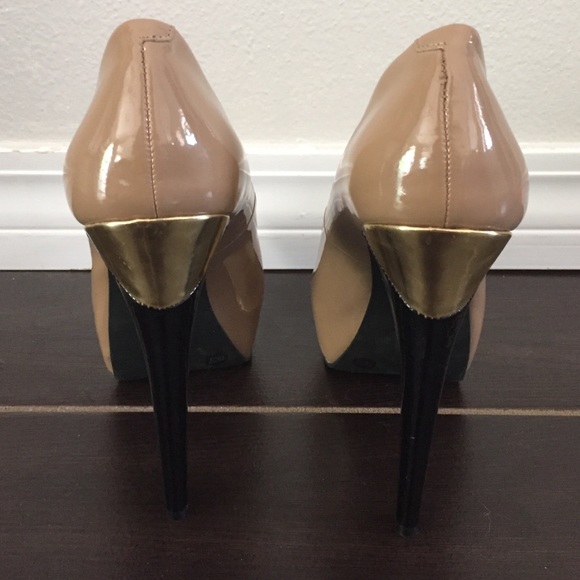 Jessica Simpson platform peep toed pumps - Picture 3 of 4